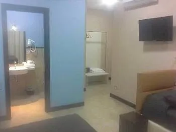 Hotel Gran Torino Rzym 0*,  Włochy